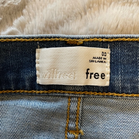 Aritzia Denim Skirt - Picture 3 of 3